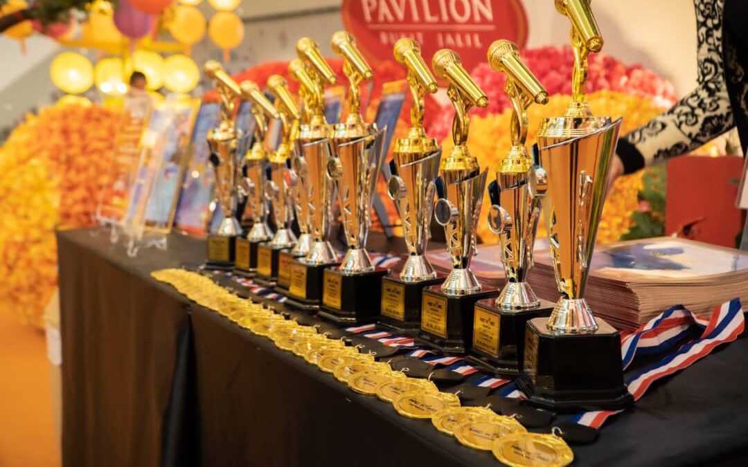 YTT Trophy Supplier Malaysia